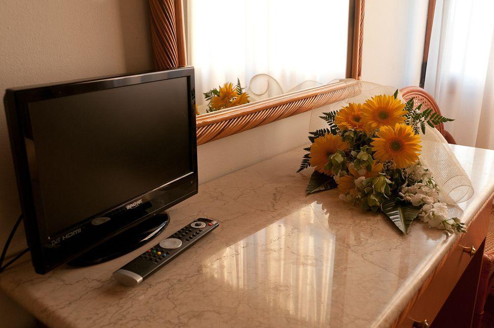 Hotel Villa Isabela SantʼAngelo المظهر الخارجي الصورة